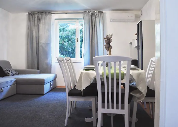 Apartamento Center *